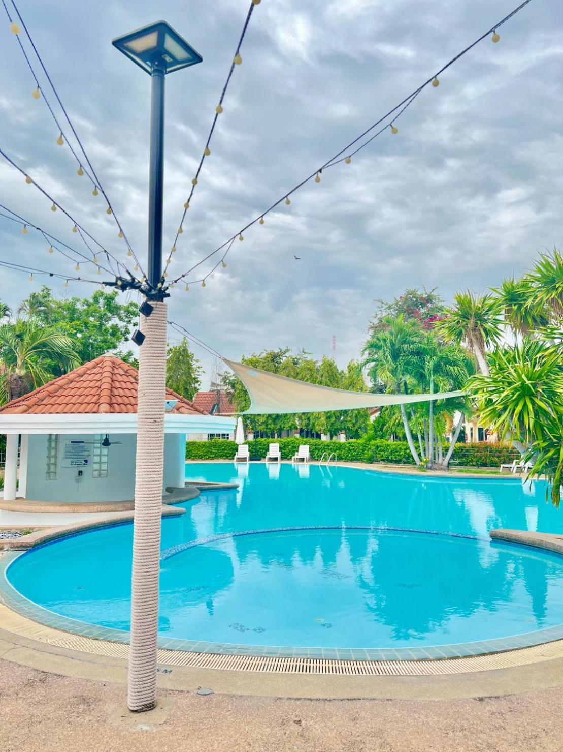 Dad D Resort By Lopburi Inn Resort מראה חיצוני תמונה