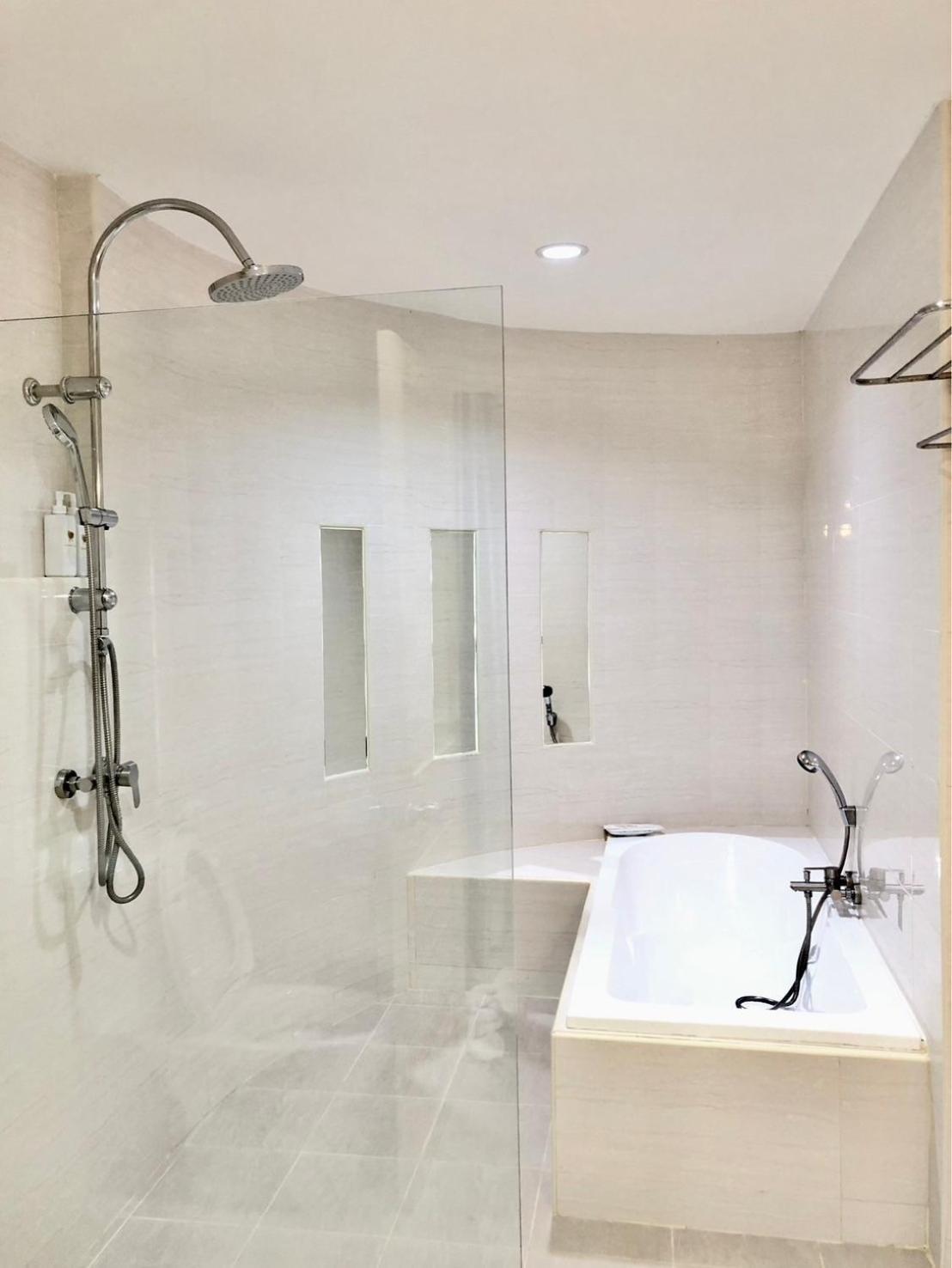Dad D Resort By Lopburi Inn Resort מראה חיצוני תמונה