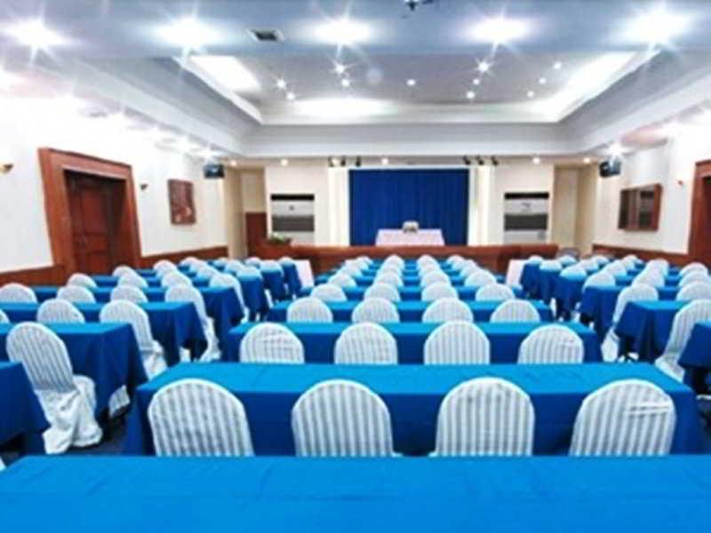 Dad D Resort By Lopburi Inn Resort מראה חיצוני תמונה