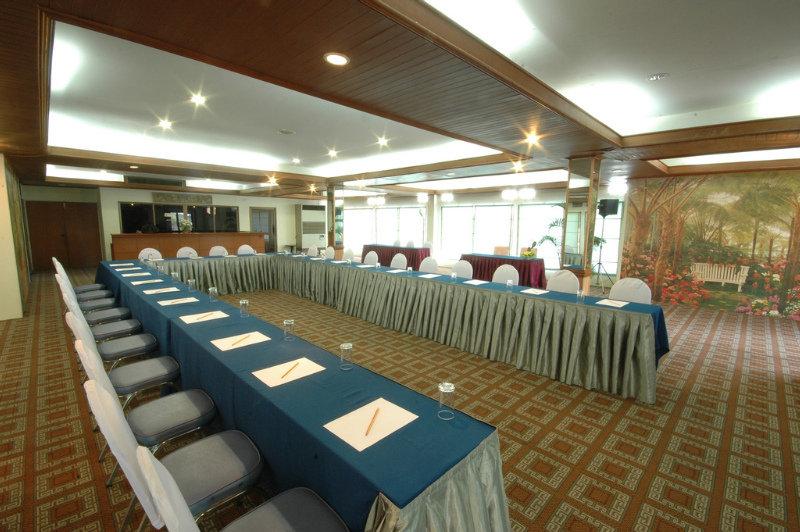 Dad D Resort By Lopburi Inn Resort מראה חיצוני תמונה
