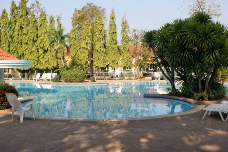 Dad D Resort By Lopburi Inn Resort מראה חיצוני תמונה