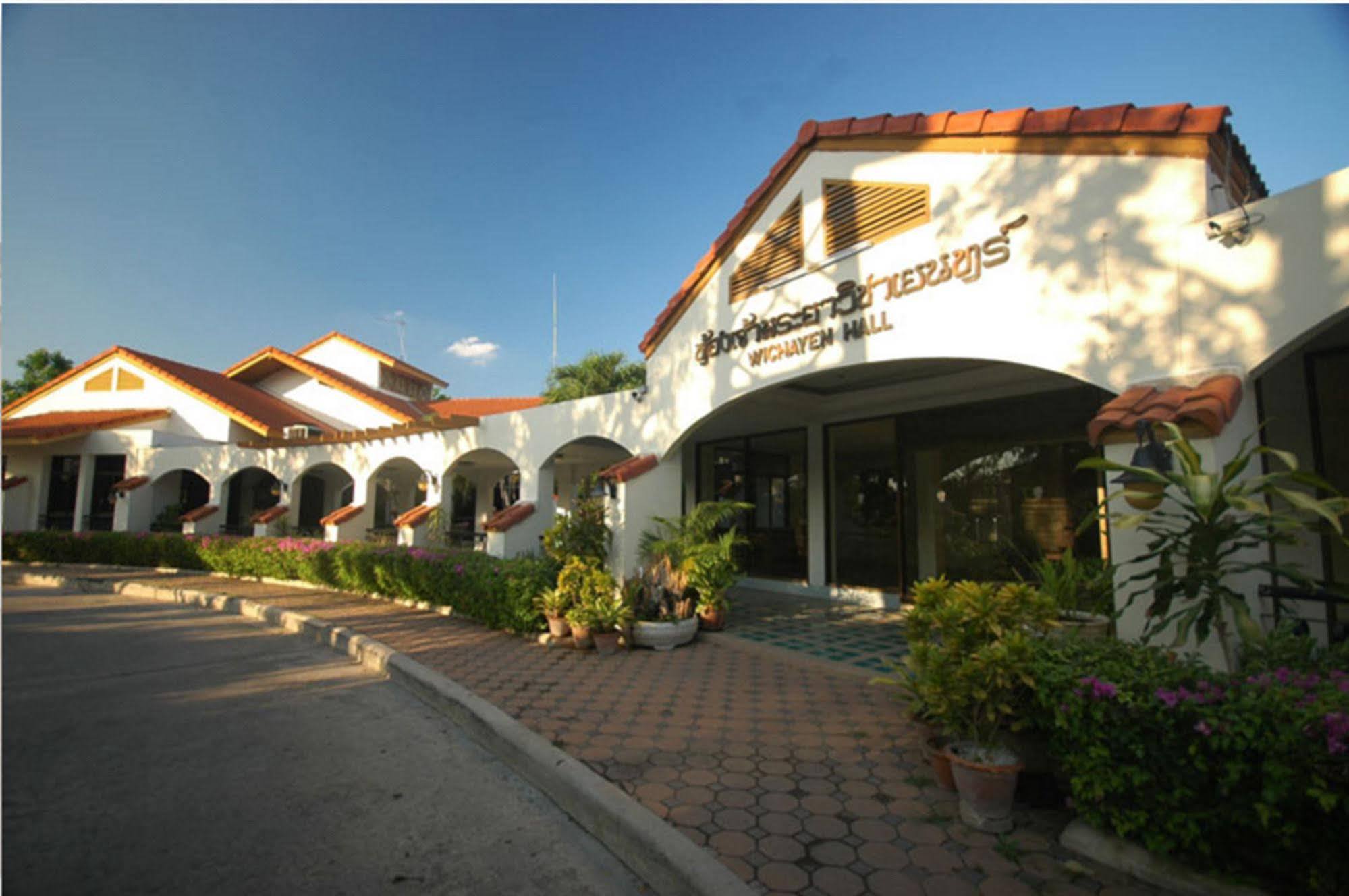 Dad D Resort By Lopburi Inn Resort מראה חיצוני תמונה